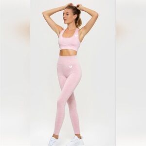 NEW Women’s Best Leggings size small MINT